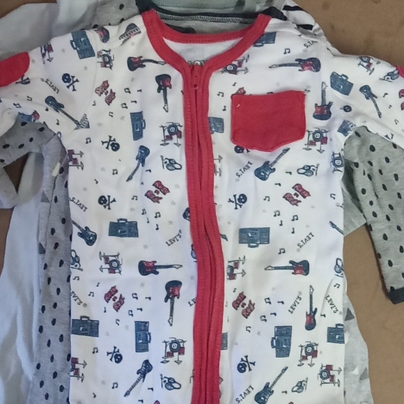 Baby clothes - Picture 6 of 7